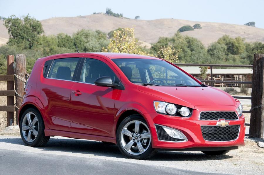  Chevrolet Sonic RS 2013 года  (фото 1 из 55)